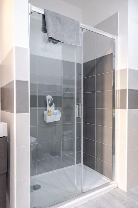 Sweet For 6 People And 2 Bathroom Appartement